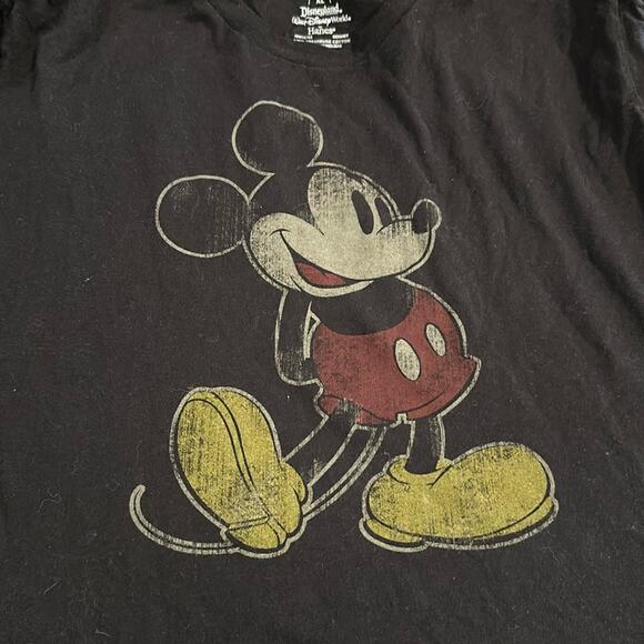 Disneyland Mickey tshirt size XL - Picture 1 of 2